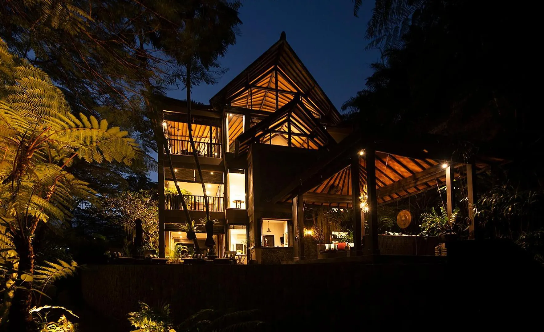 Villa Naga Putih Ubud  Indonesia